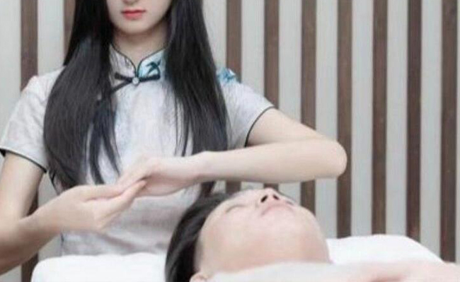 武汉汉南区SPA包里的必备好物：从入门到资深